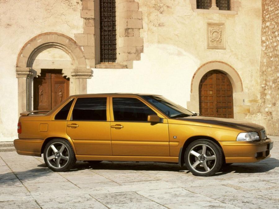  Volvo S90 1997 года  (фото 2 из 7)